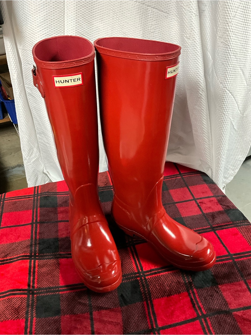 EUC Hunter Glossy Red Tall Rain Boots 8 - Picture 5 of 6